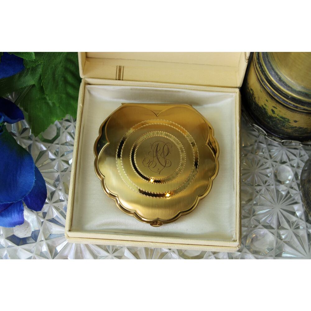 Vintage Elgin America Goldtone Signent Compact